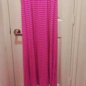 Hot Pink maxi dress & white stripes.